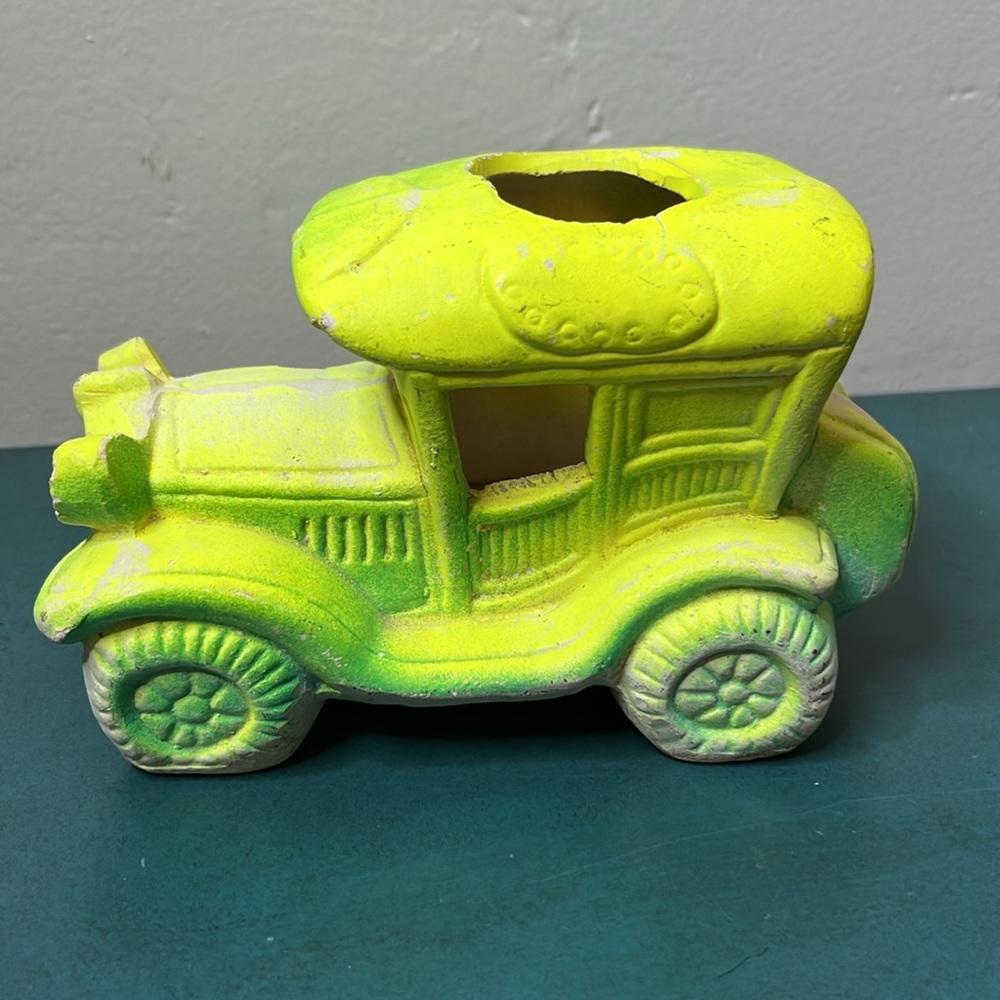 Vintage 1980s Aquarium Car decor with accessories